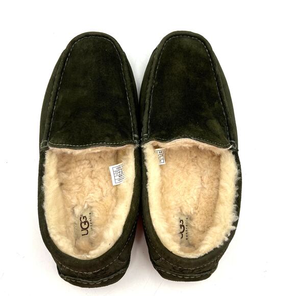 Uggs Men\'s Ascot Suede Slipper in Green Loafer main image 4